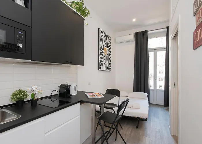 Ihost - Lomellina 14a Apartment Milan