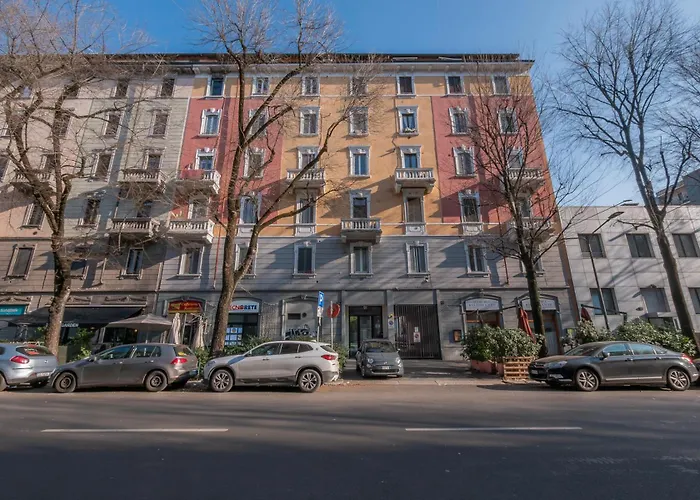 Ihost - Lomellina 14a * Milan